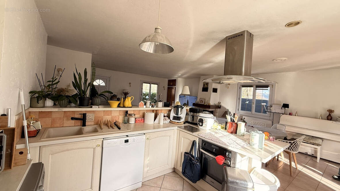 Maison à SAINT-JEANNET