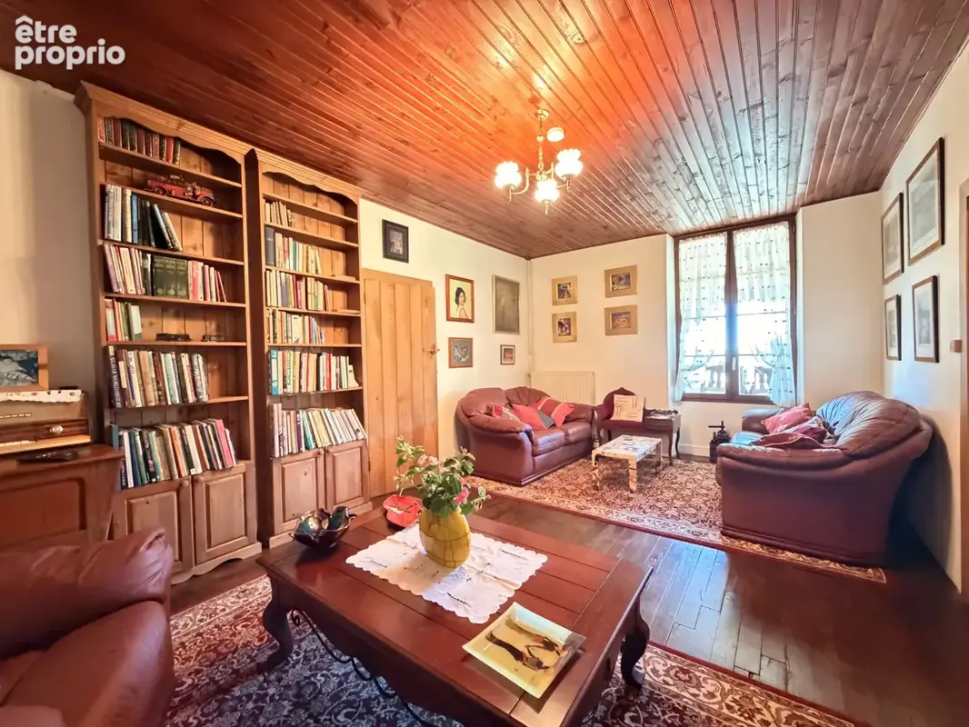 Belle propriété de caractère de 5 chambres dans un environnement paisible - photo 6