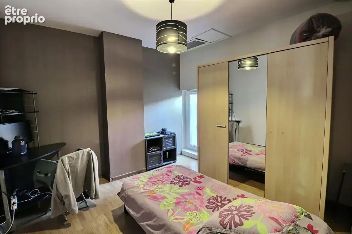 VENTE A TERME Immeuble Bagnols Sur Ceze 10 pièce(s) 350 m2 - photo 12