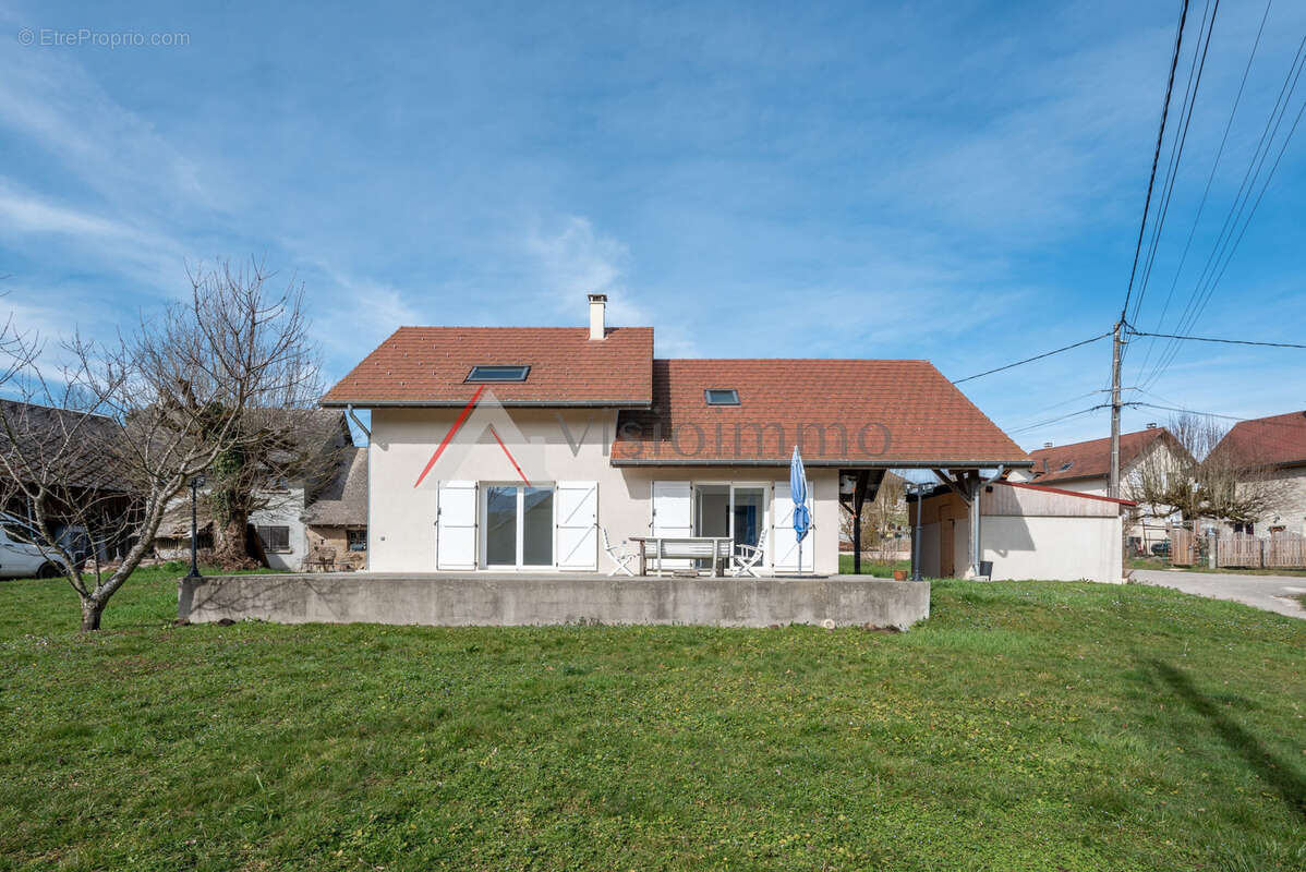 Maison à LES ECHELLES