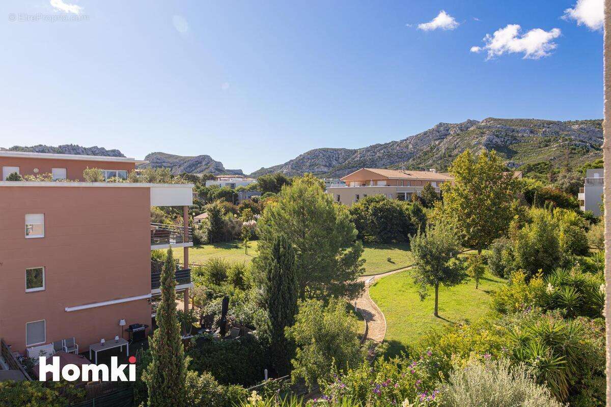 Appartement à MARSEILLE-9E