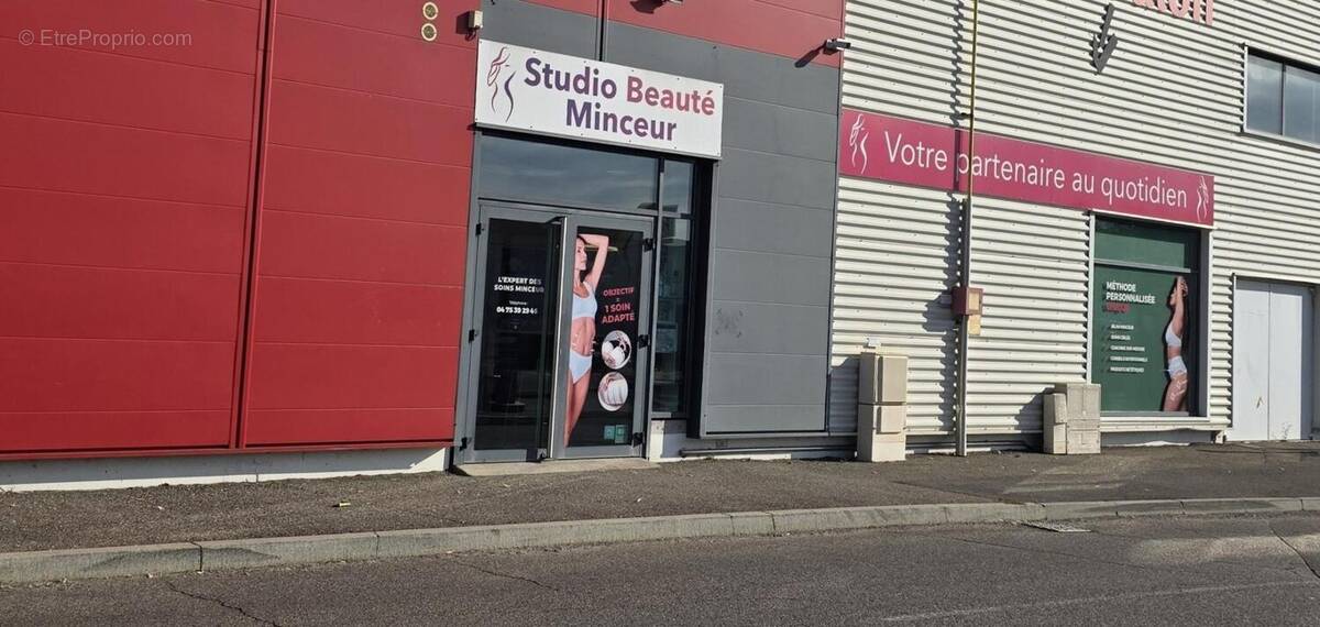 Photo 1 - Commerce à AUBENAS