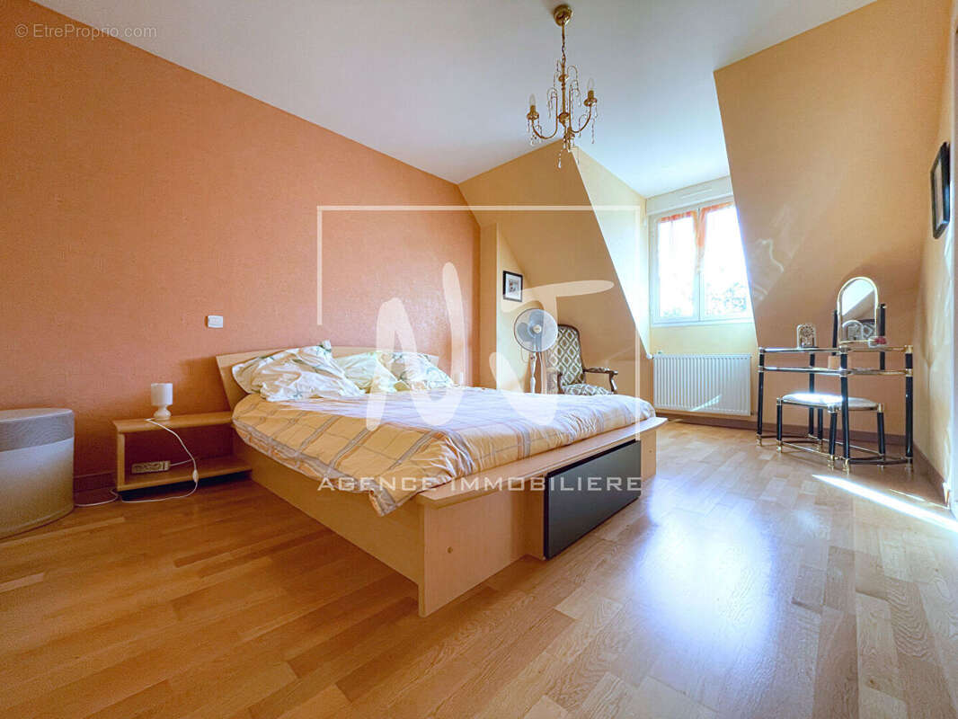 Maison à MURS-ERIGNE