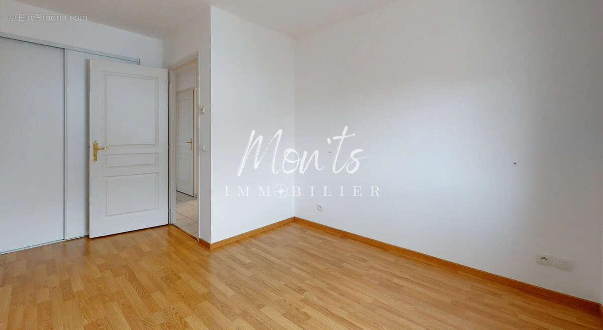 Appartement à VALLEIRY