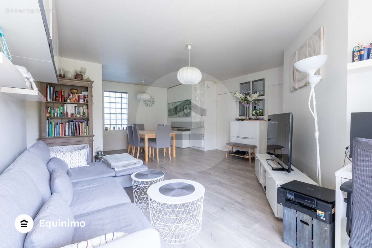 Appartement à NANTERRE