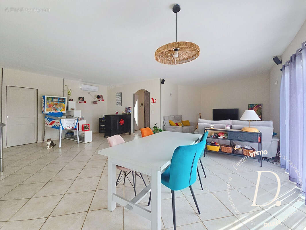 Maison à CESSENON-SUR-ORB