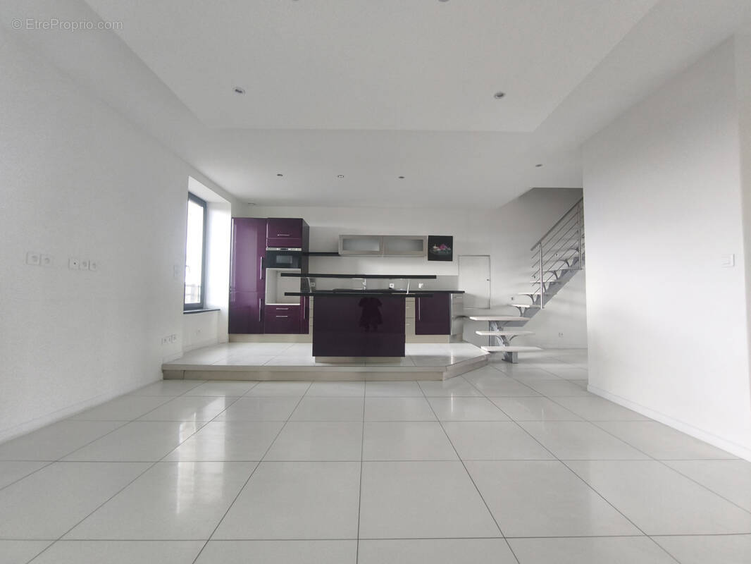 Appartement à MONTAGNY