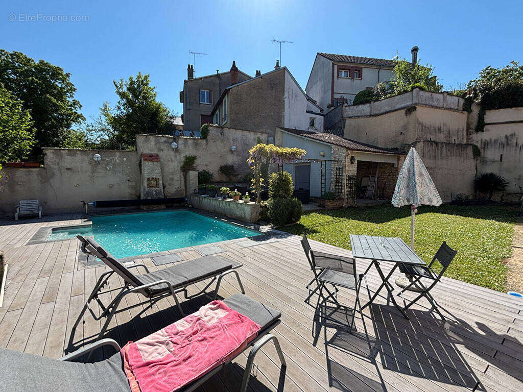 Maison 6 pièces 187 m² Châteauroux - photo 8