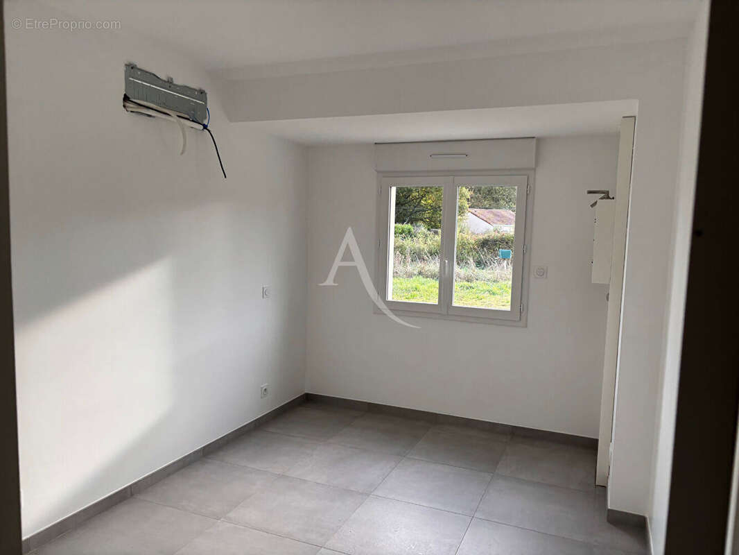 Maison à LE CELLIER