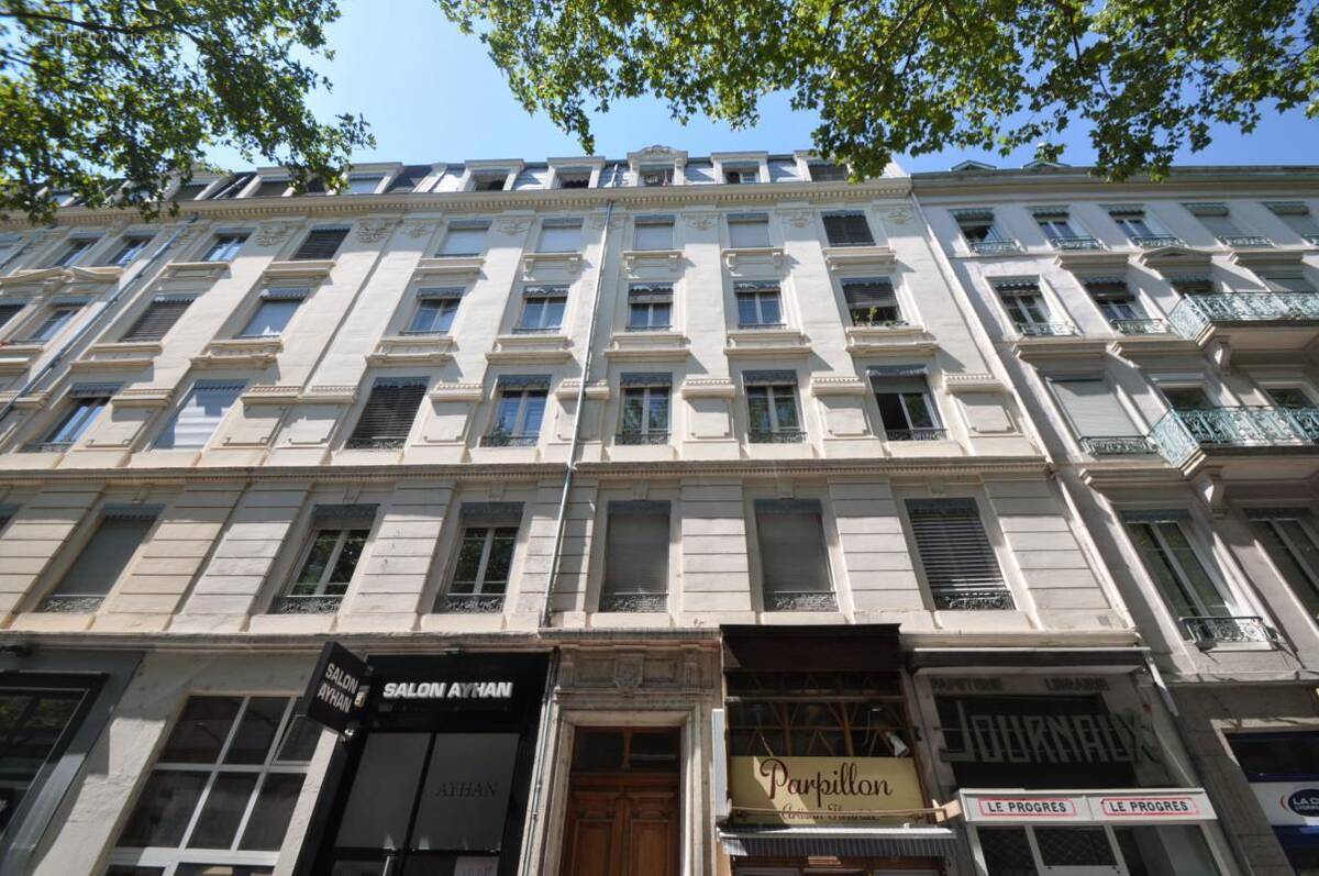 Appartement à LYON-6E