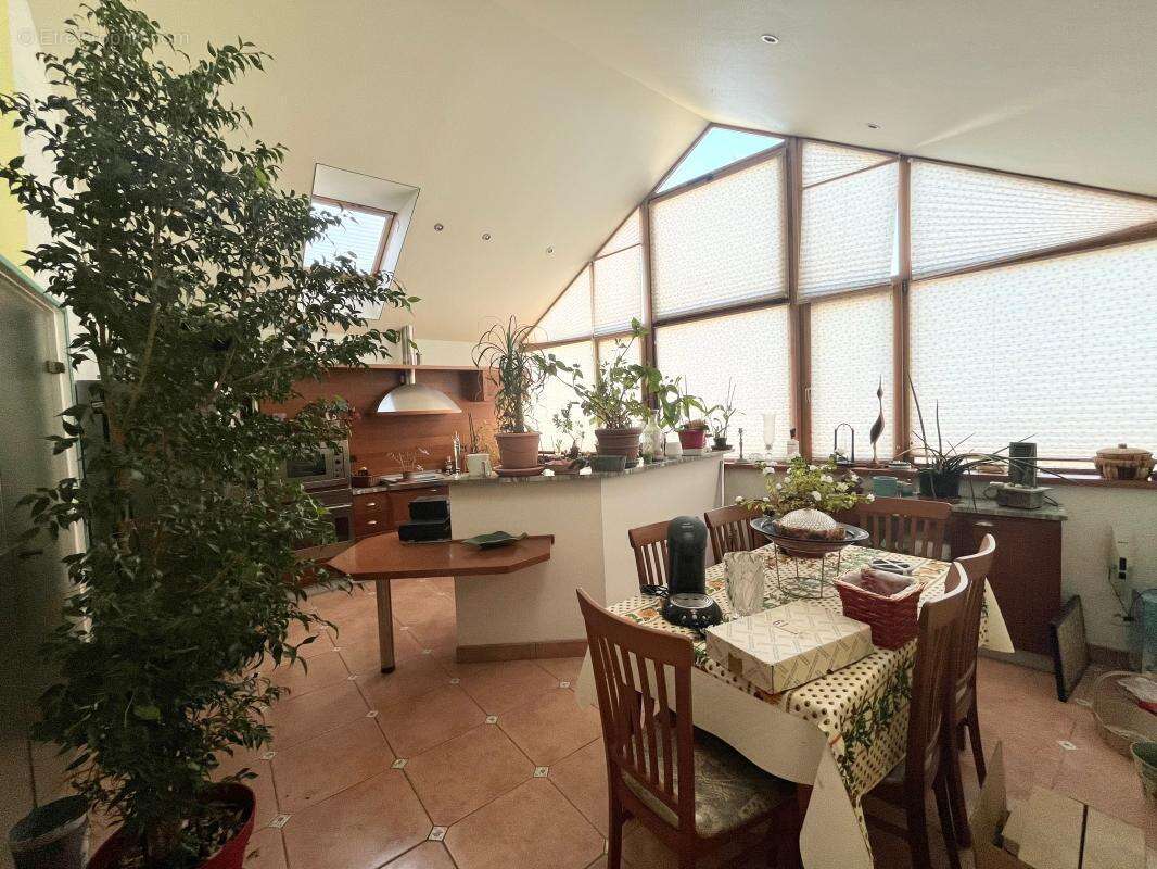 Maison à PLOUMOGUER