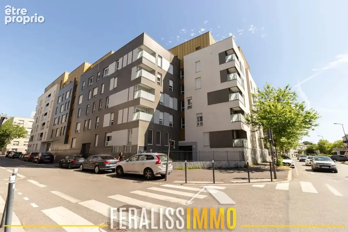 Spacieux appartement idéalement placé - photo 16