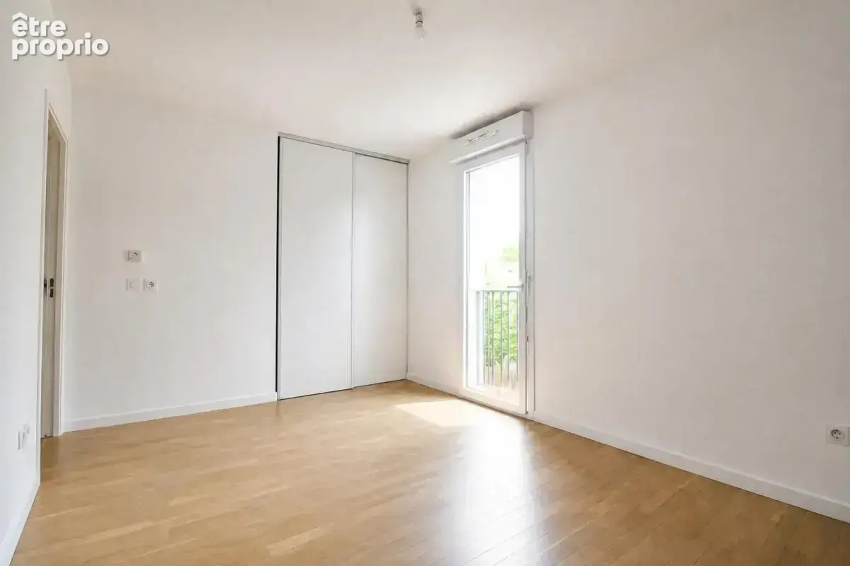 Appartement de 3 pièces de 57,6 m² à Ris-Orangis - photo 3