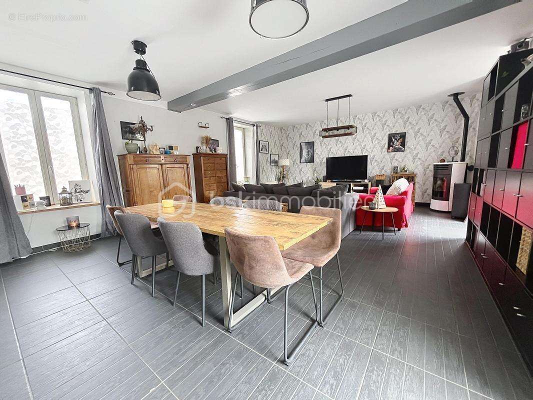 Maison renovee avec grand jardin - photo 2