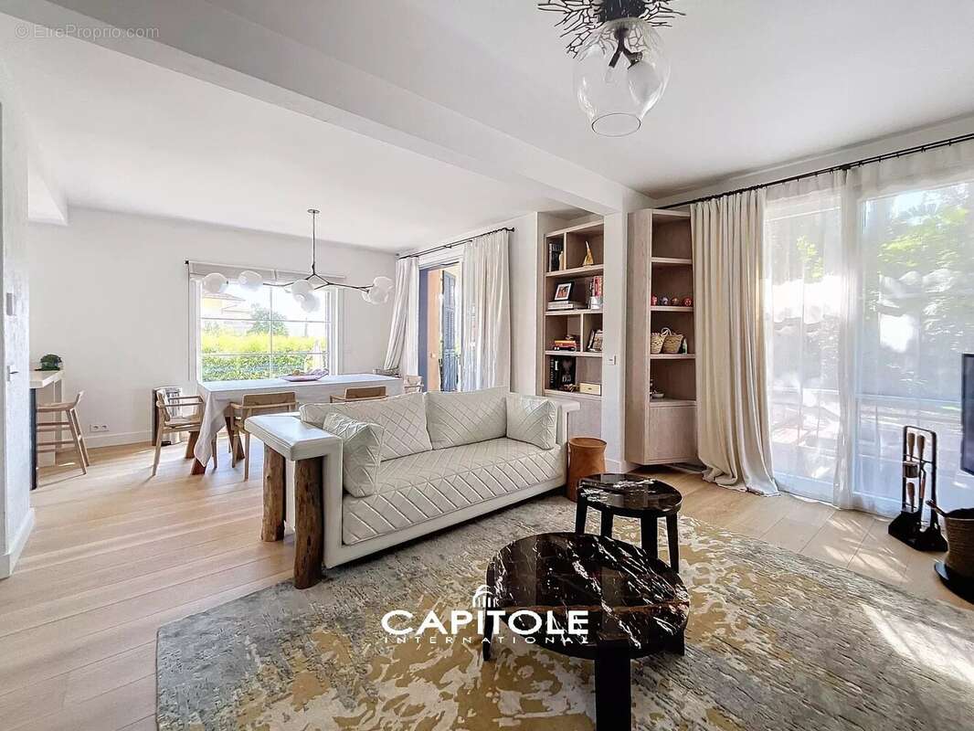 Maison à ANTIBES