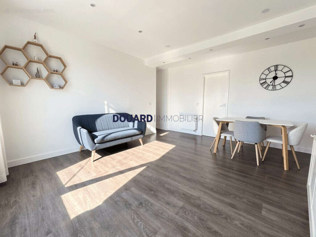 Appartement à BEZONS