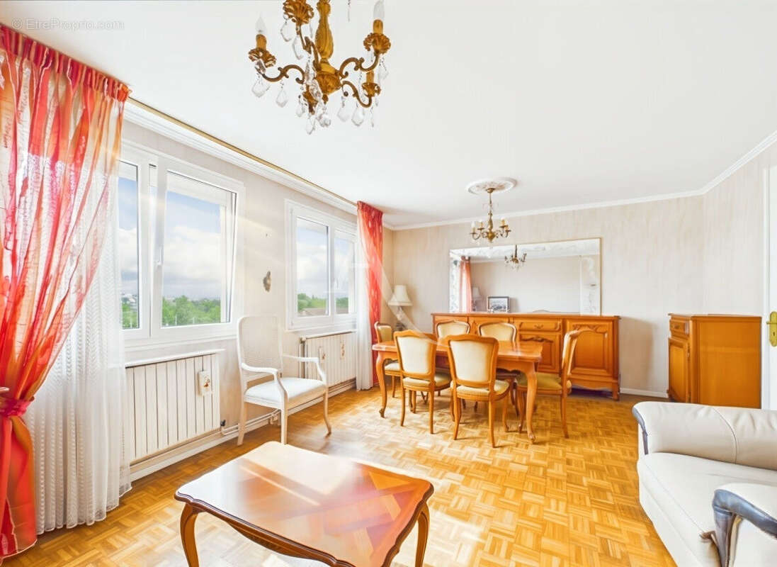 Appartement à CHAMPIGNY-SUR-MARNE