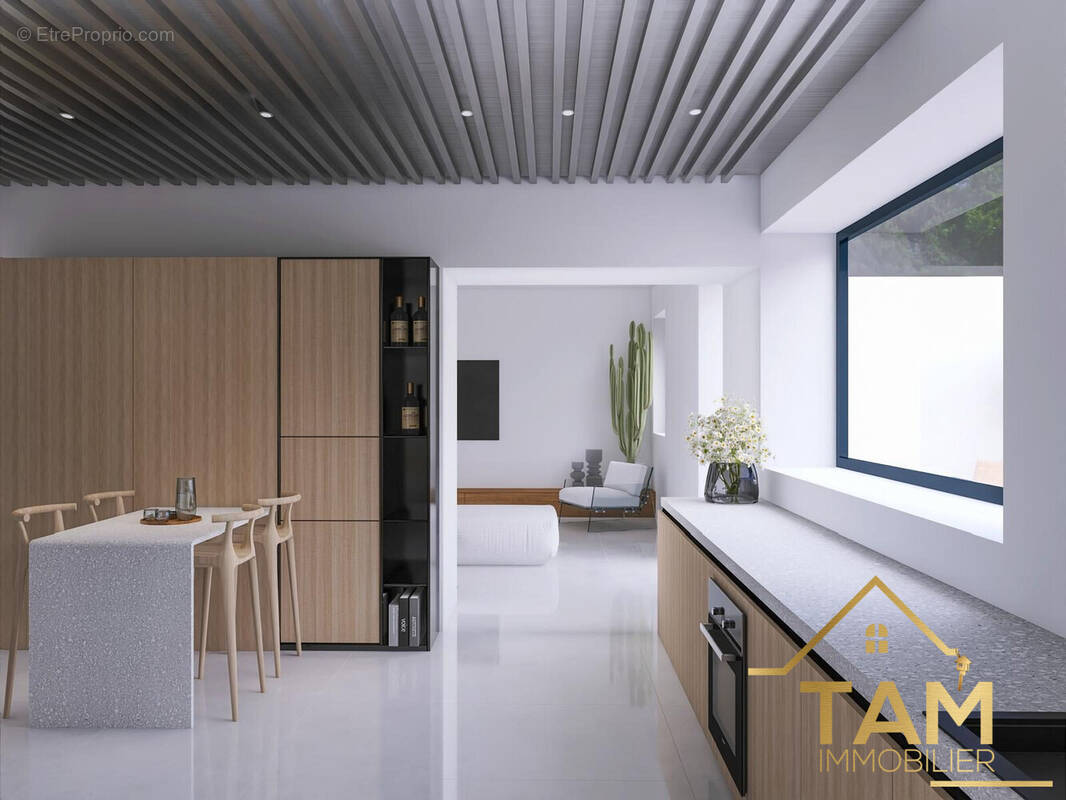 Maison à BAZOCHES-SUR-GUYONNE