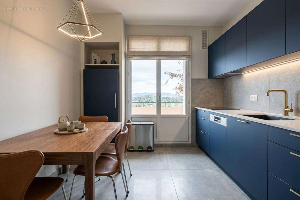 Appartement à TASSIN-LA-DEMI-LUNE