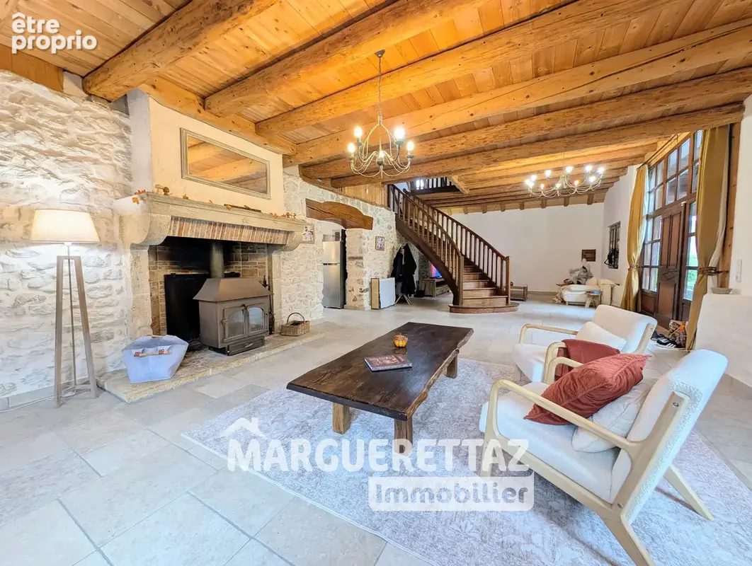 Vaste duplex de charme avec jardin, esprit maison de village - photo 1