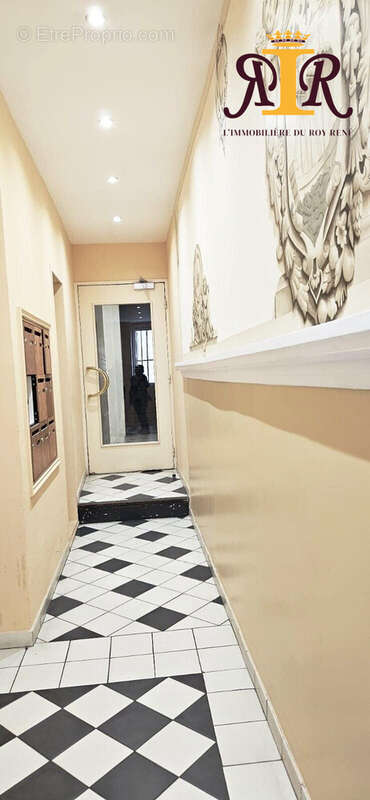 Appartement 30 m² à Marseille-2e  - photo 7