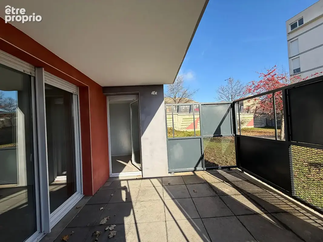Appartement 5 pièces de 94 m² avec double terrasse et parking - Secteur Bartholdi - photo 1