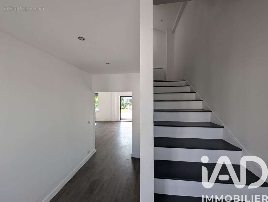 Photo 8 - Maison à CLAMART