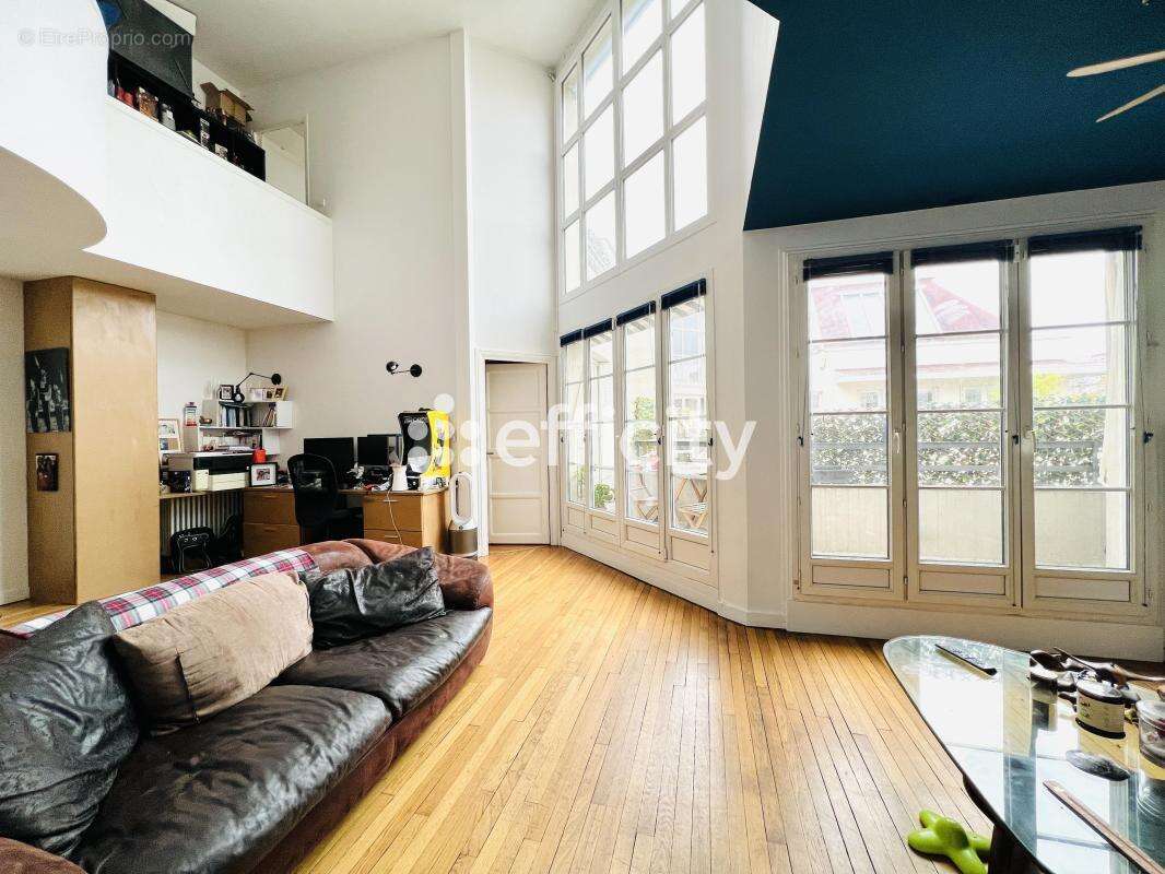 Appartement à ISSY-LES-MOULINEAUX