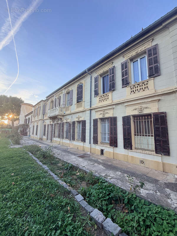 Appartement à MARSEILLE-9E