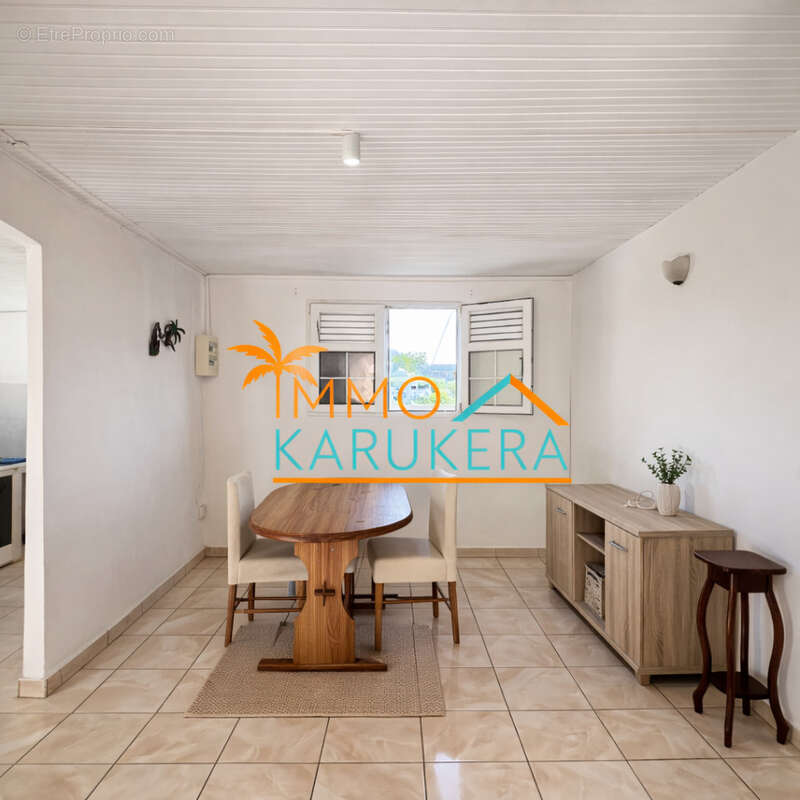 Maison à BASSE-TERRE