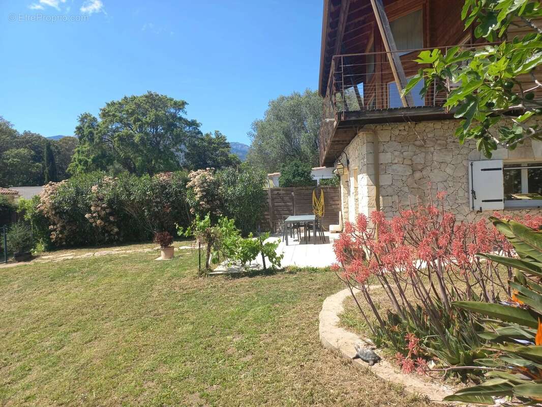 Appartement à PORTO-VECCHIO