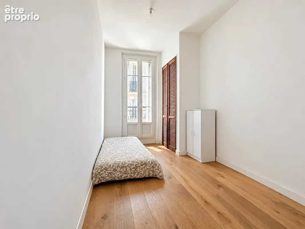 T4 de 93m2 au coeur du Camas entièrement rénové - photo 9