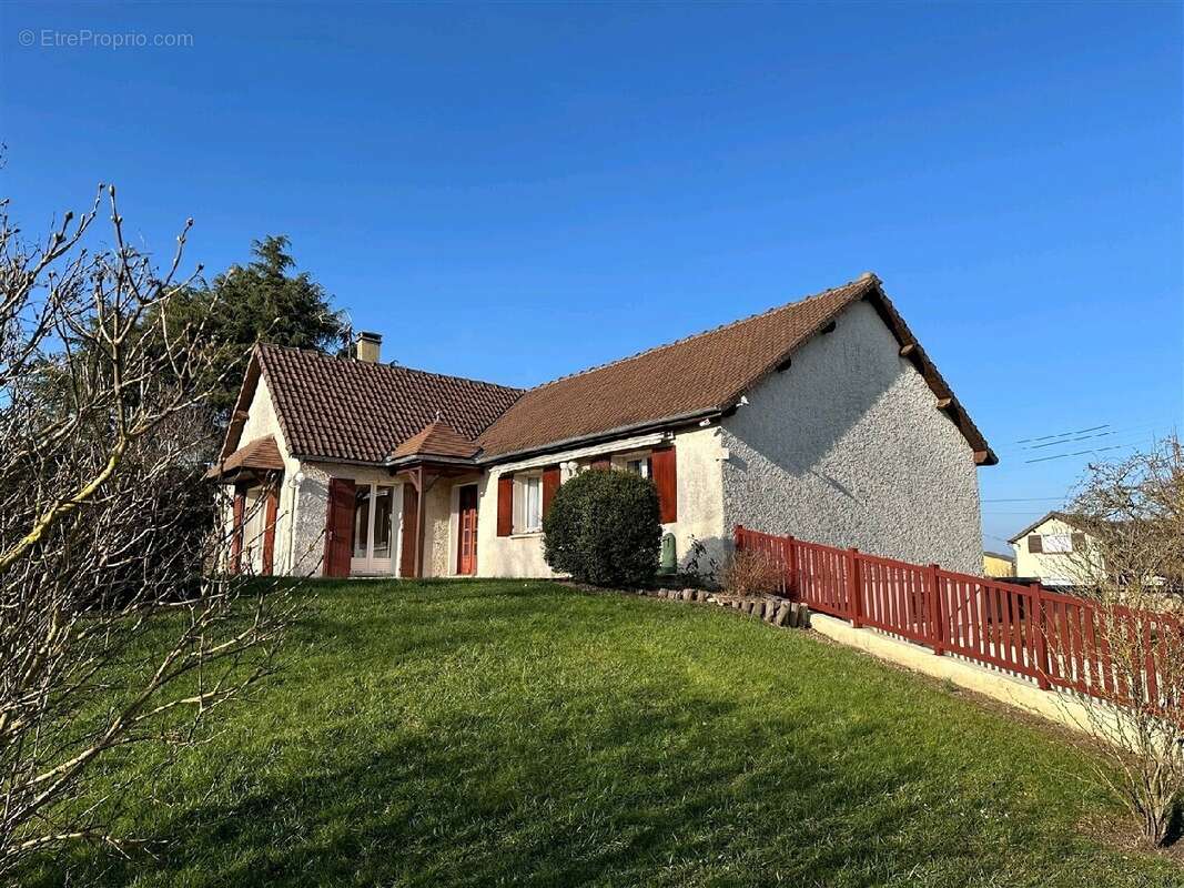 Maison à CHATEAUNEUF-EN-THYMERAIS