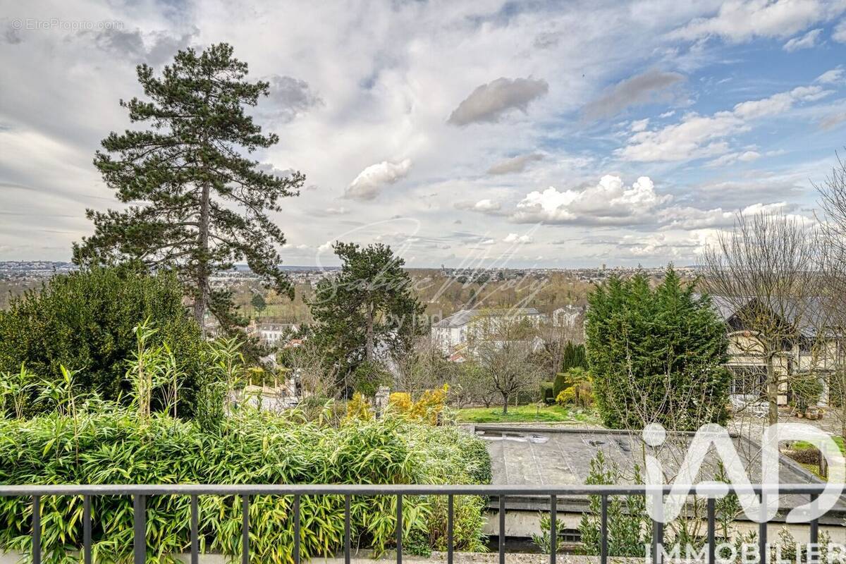 Photo 1 - Maison à BOUGIVAL