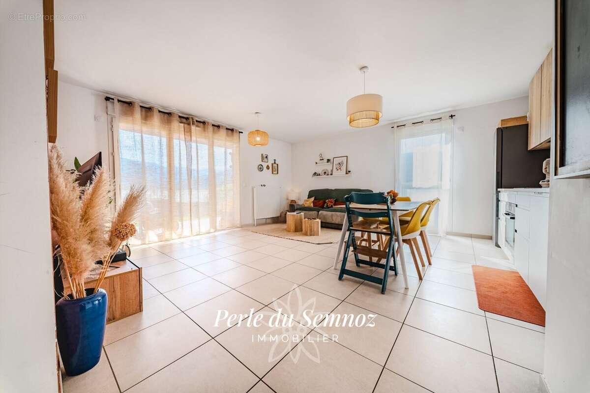 Appartement 82 m² à Seynod  - photo 6