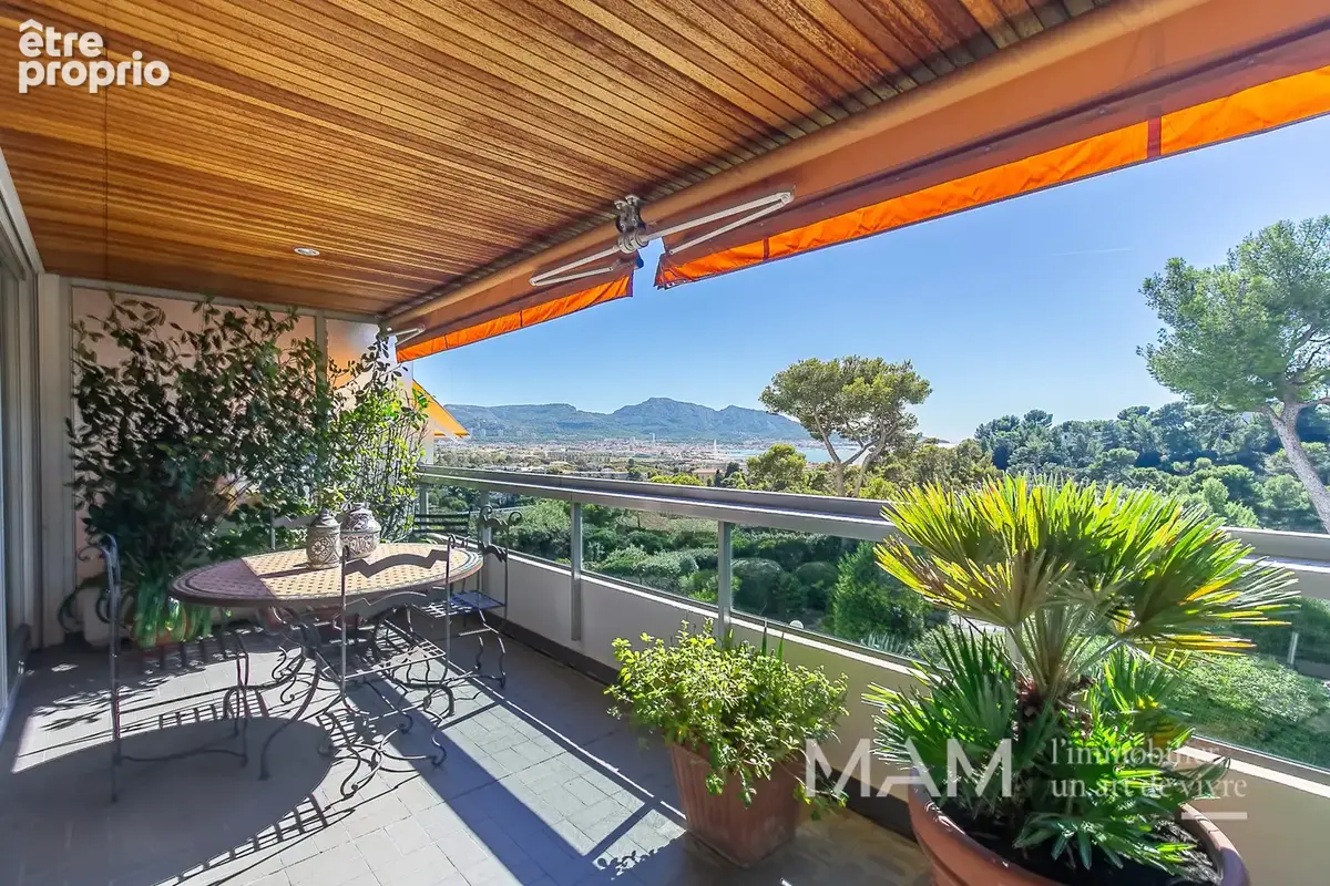 Appartement à MARSEILLE-8E