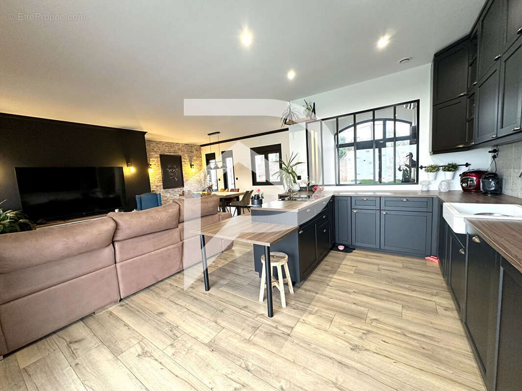 Maison à VENDEGIES-SUR-ECAILLON