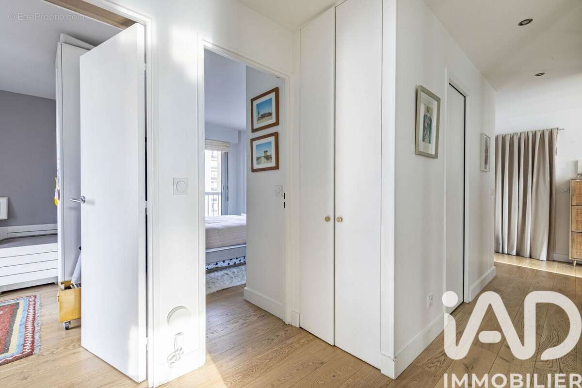 Photo 4 - Appartement à PUTEAUX