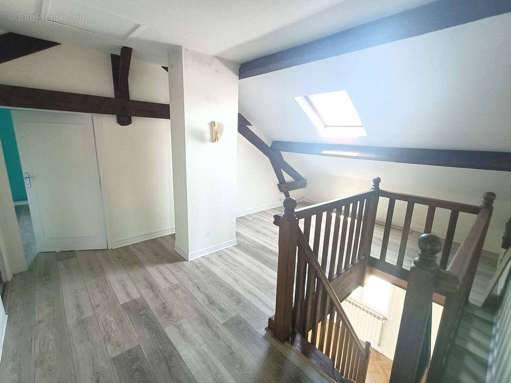 Appartement à SAINT-POURCAIN-SUR-SIOULE