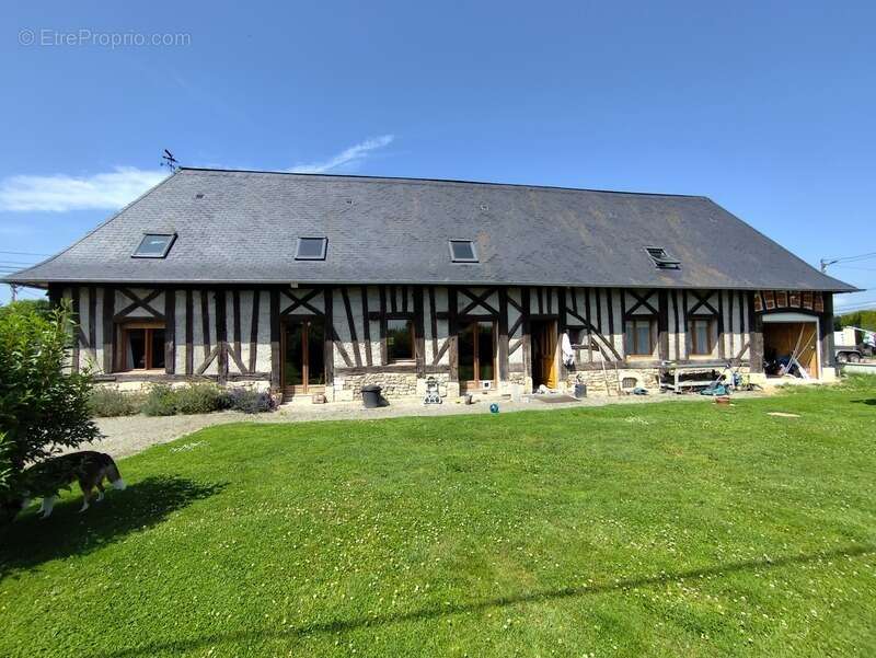 Maison à ETURQUERAYE