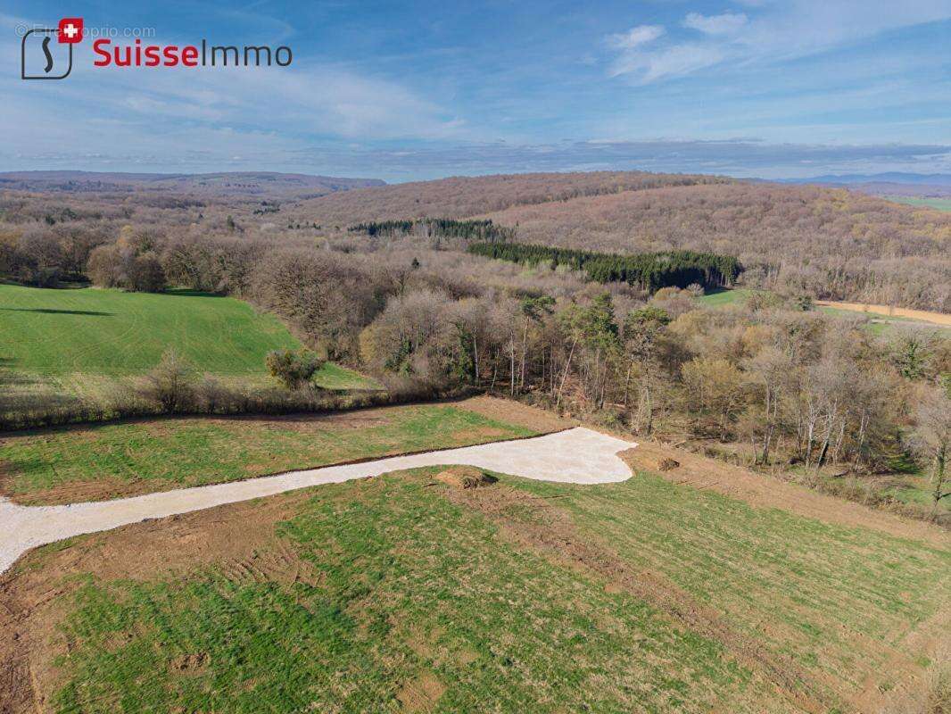 Terrain à MONTENOIS