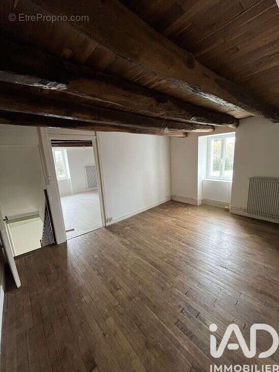 Maison 89 m² à Pageas  - photo 7