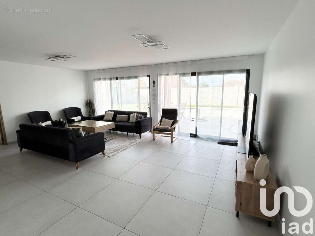 Photo 4 - Maison à SAINT-DOULCHARD