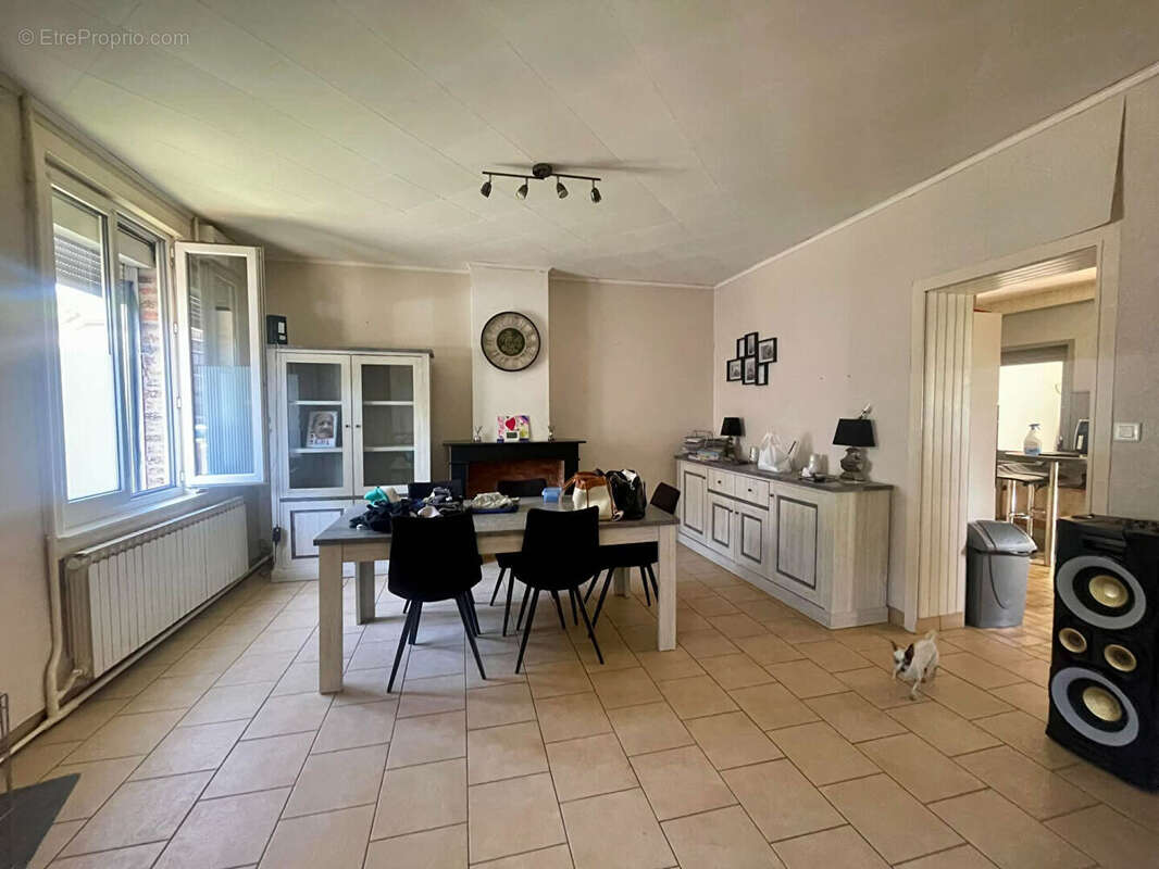 Maison à CORBEHEM