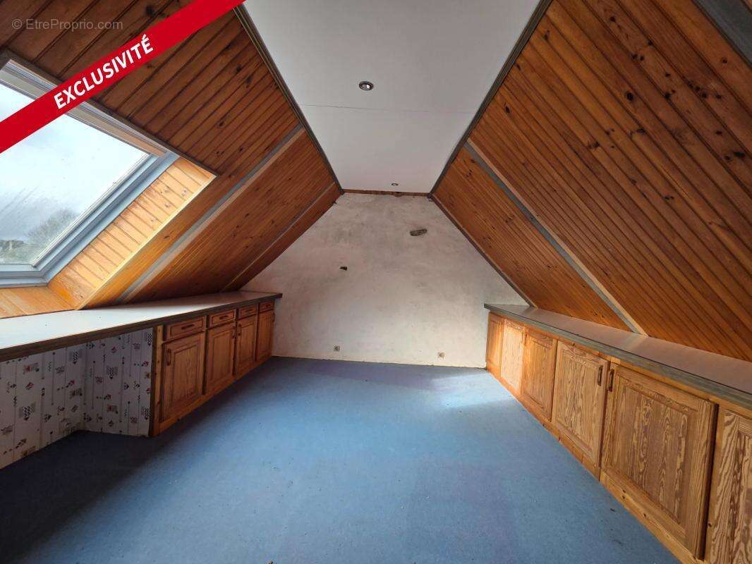 Maison à PONT-MELVEZ