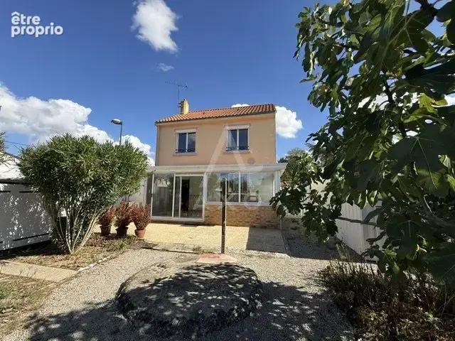 Maison 3 chambres centre bourg Les Brouzils - photo 1