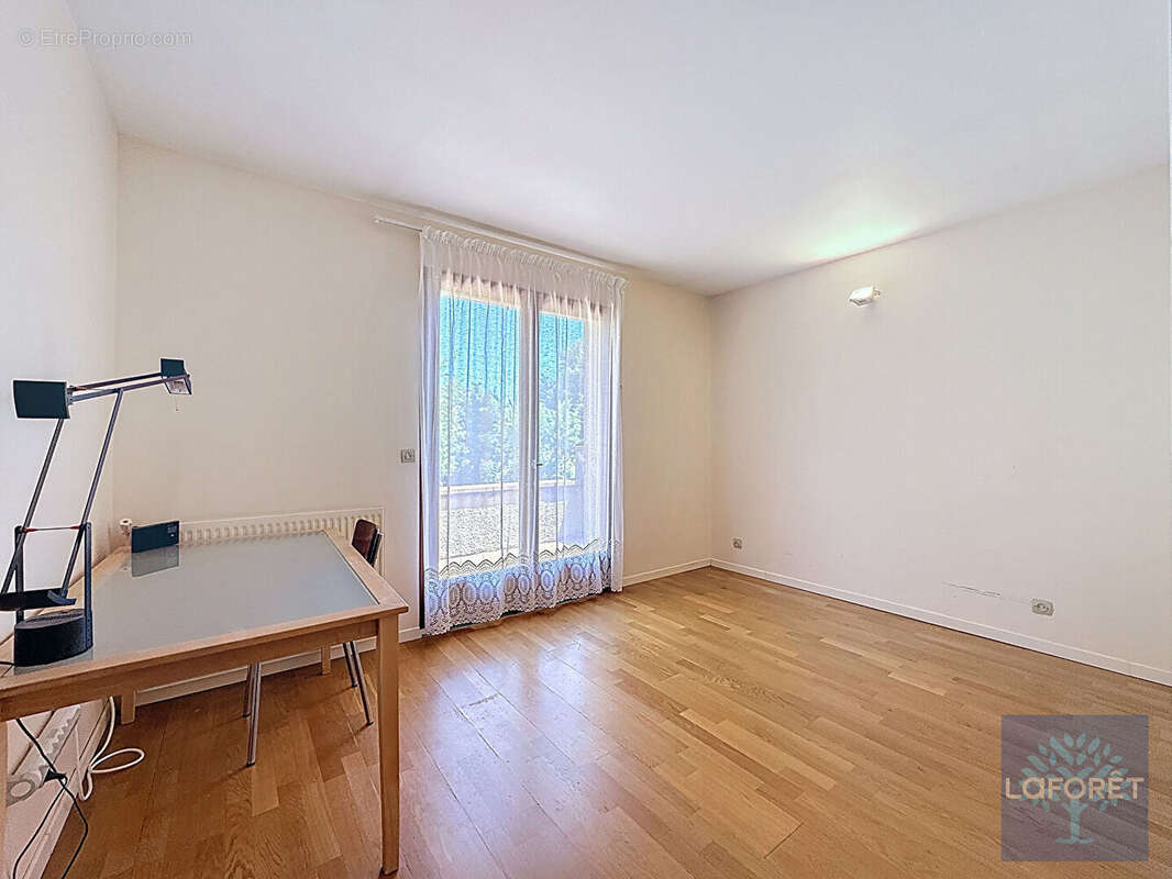 Maison à SAINT-ORENS-DE-GAMEVILLE