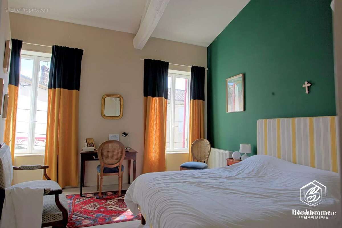 Maison à CASTRES-GIRONDE