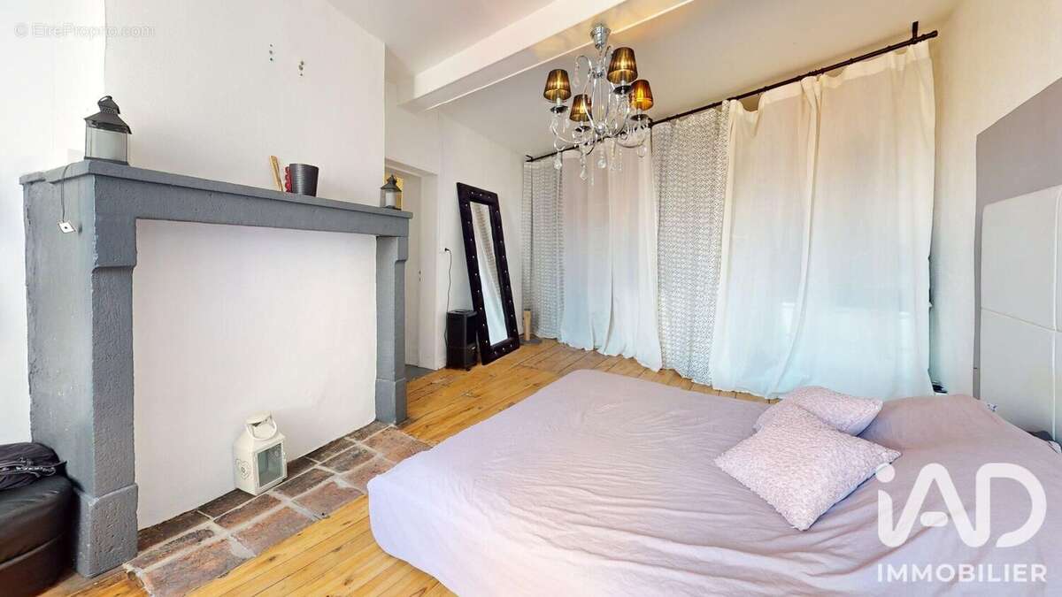 Maison 121 m² à Pont-Du-Chateau  - photo 8