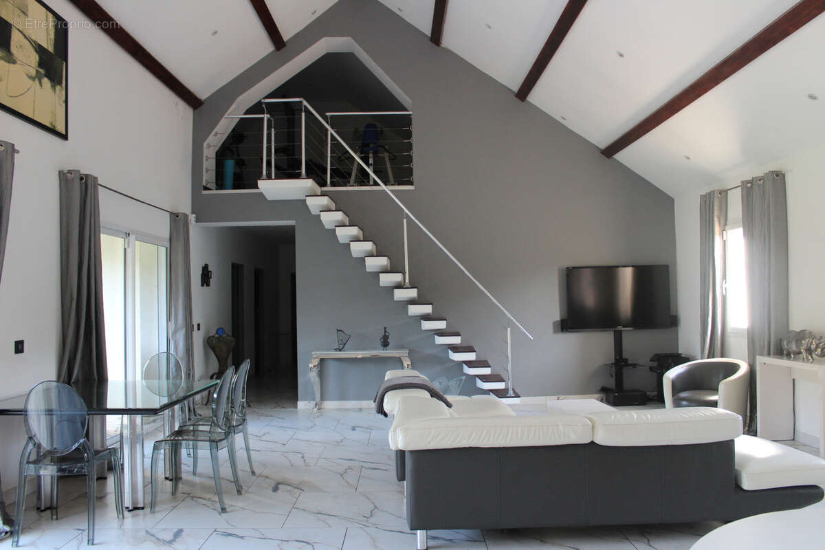 Maison à THIMERT-GATELLES